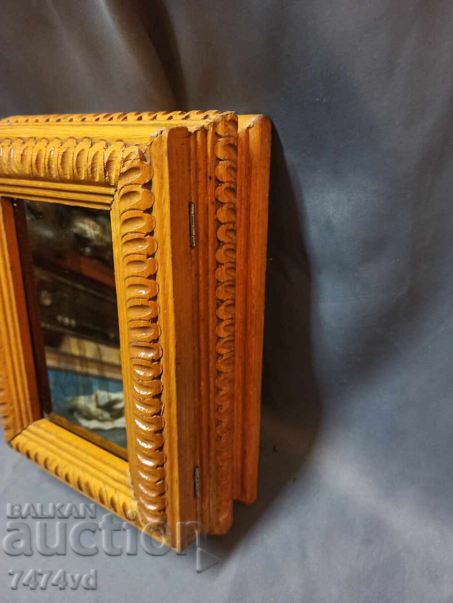 Livrarea CUTIE DE BIJUTERII MARI MASSIVE, SCULTURĂ ÎN LEMN