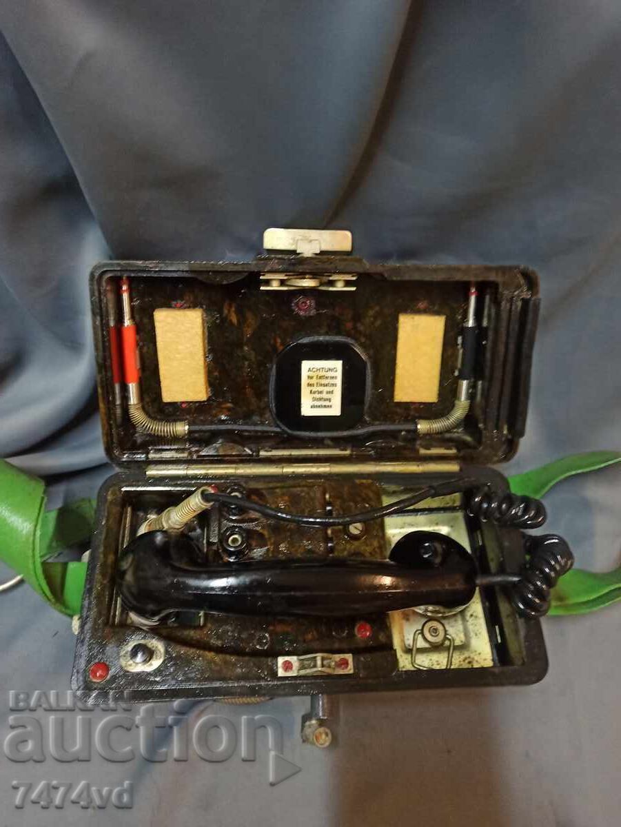 Military field telephone - VEB FUNKWERK KÖLLEDА - FF63M, bakelite - 6 Military field telephone - VEB FUNKWERK KÖLLEDА - FF63M, bakelite - 6