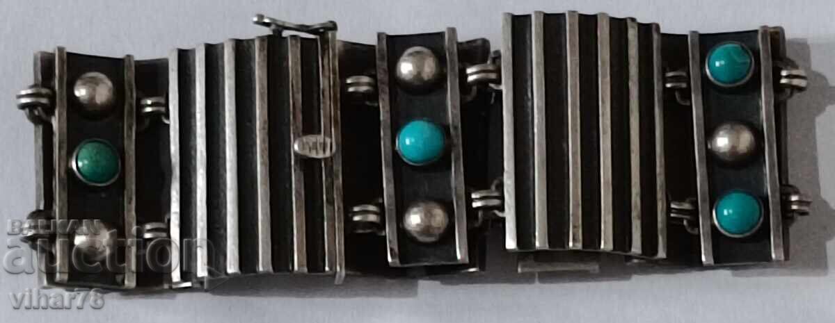 Old silver bracelet with price 599.99 BGN | € 306.77 Old silver bracelet with price 599.99 BGN | € 306.77