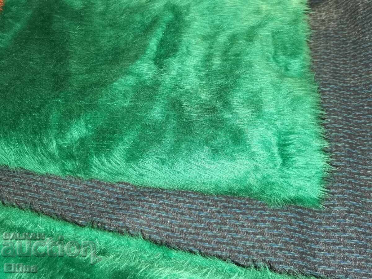 Bedspreads, green mossy type LDK - 2 pieces with price 40.00 BGN | € 20.45 Bedspreads, green mossy type LDK - 2 pieces with price 40.00 BGN | € 20.45