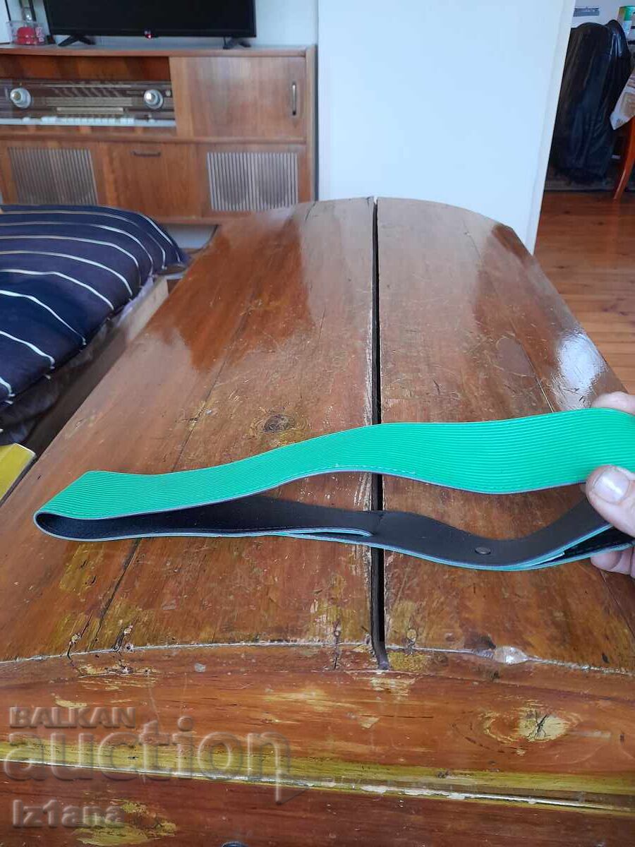 Licitație Cureaua bătrânilor