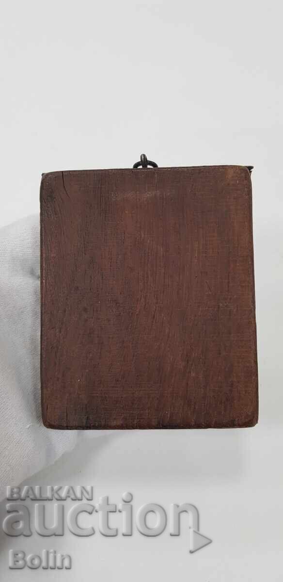 Delivery of Rare Bulgarian Renaissance icon of the Virgin Mary of Three Hands, 20th century Delivery of Rare Bulgarian Renaissance icon of the Virgin Mary of Three Hands, 20th century