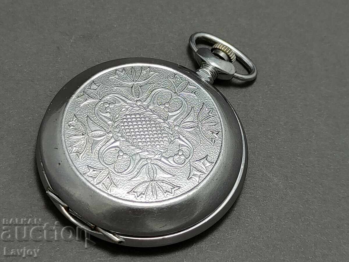 Pocket watch with lid Molnija Molnija Pocket watch with lid Molnija Molnija