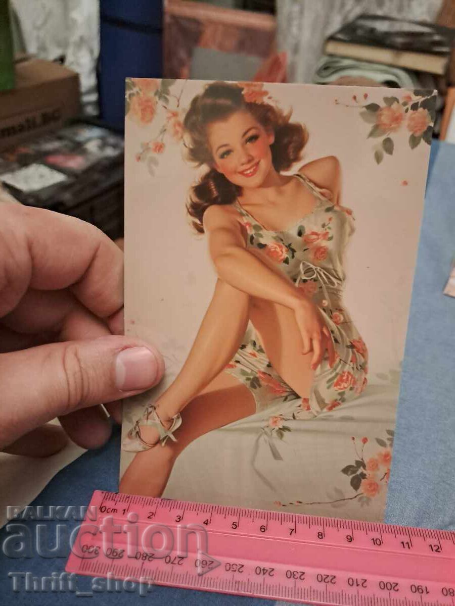 Пощенска картичка - секси момиче Пощенска картичка - секси момиче