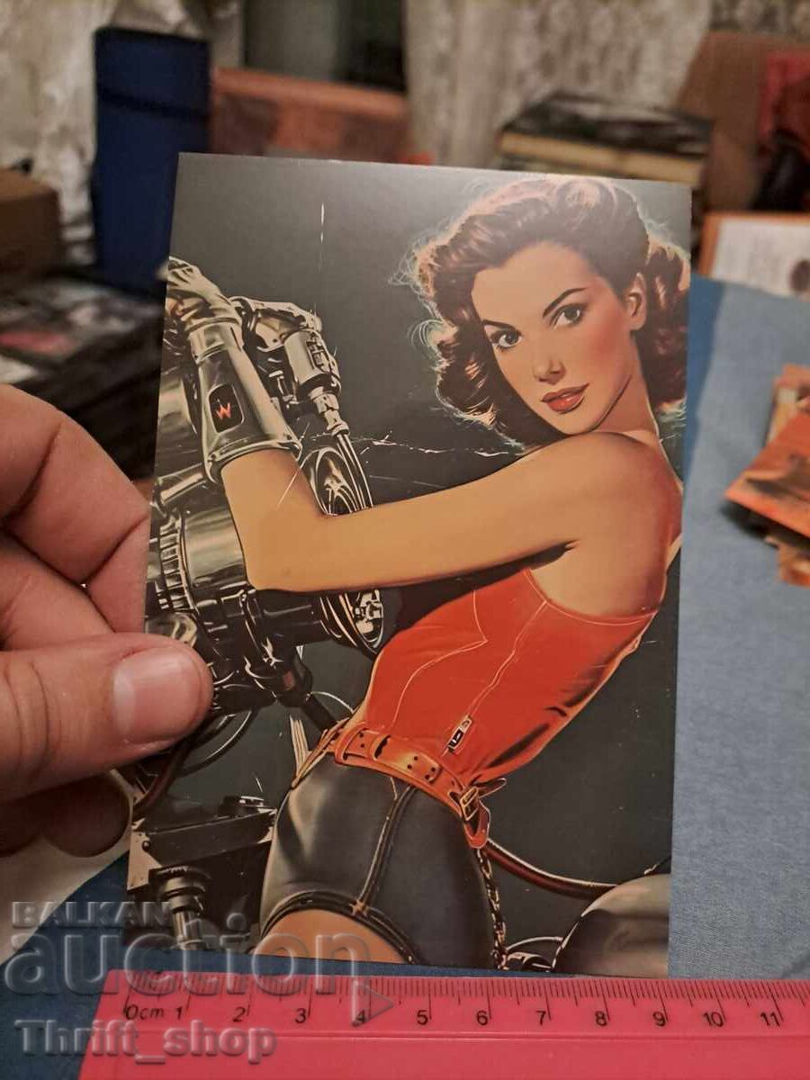 Пощенска картичка - секси момиче Пощенска картичка - секси момиче