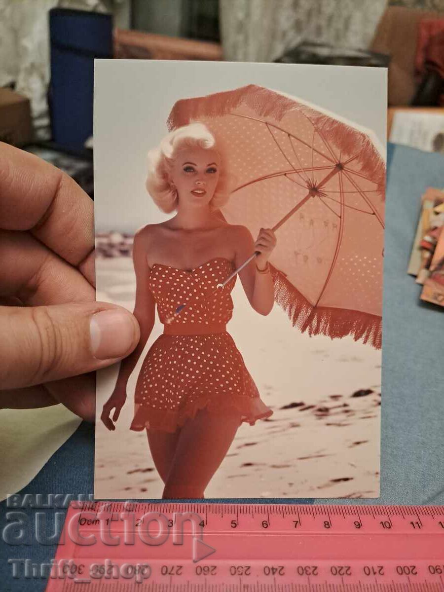 Пощенска картичка - секси момиче Пощенска картичка - секси момиче