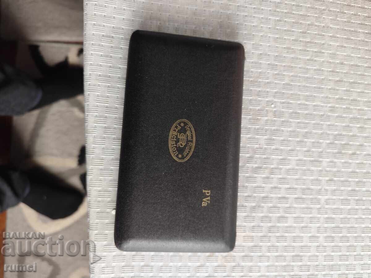 Παλιές δαγκάνες Ρίχτερ με τιμή 10.00 BGN | € 5.11 Παλιές δαγκάνες Ρίχτερ με τιμή 10.00 BGN | € 5.11