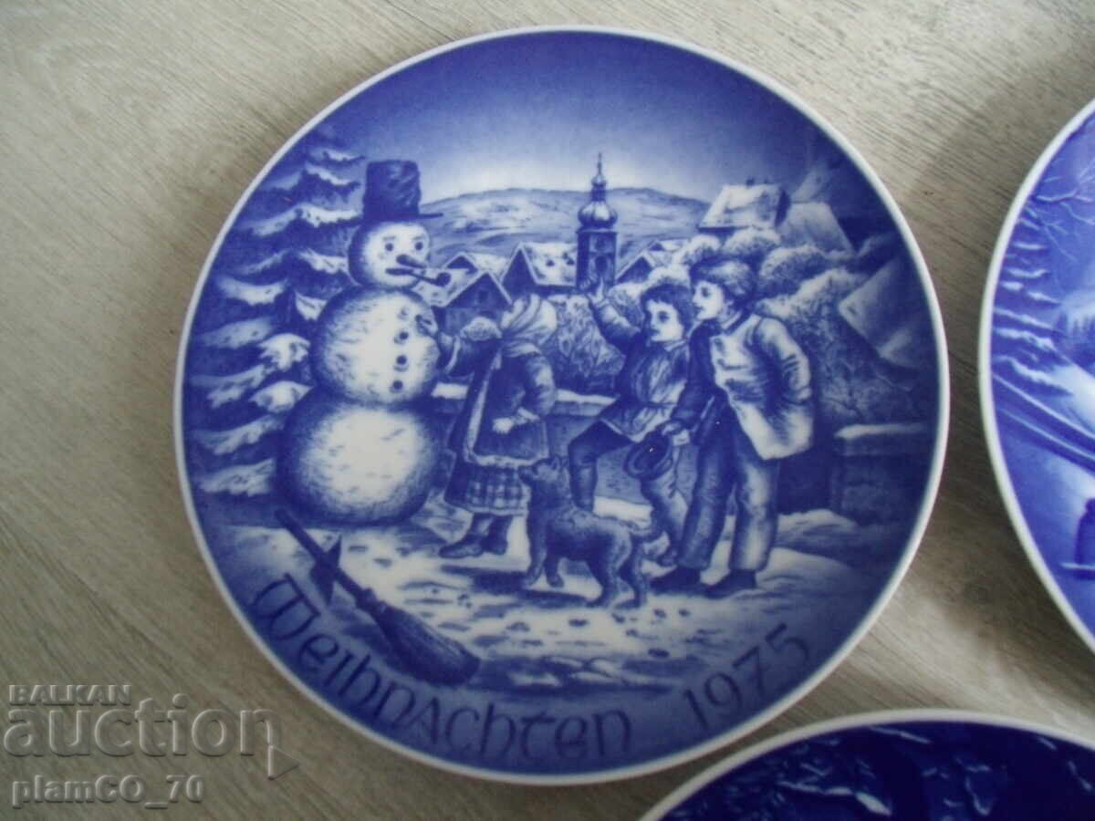 No.*7912 old porcelain plates / bowls - lot of 5 pieces with price 50.00 BGN | € 25.56