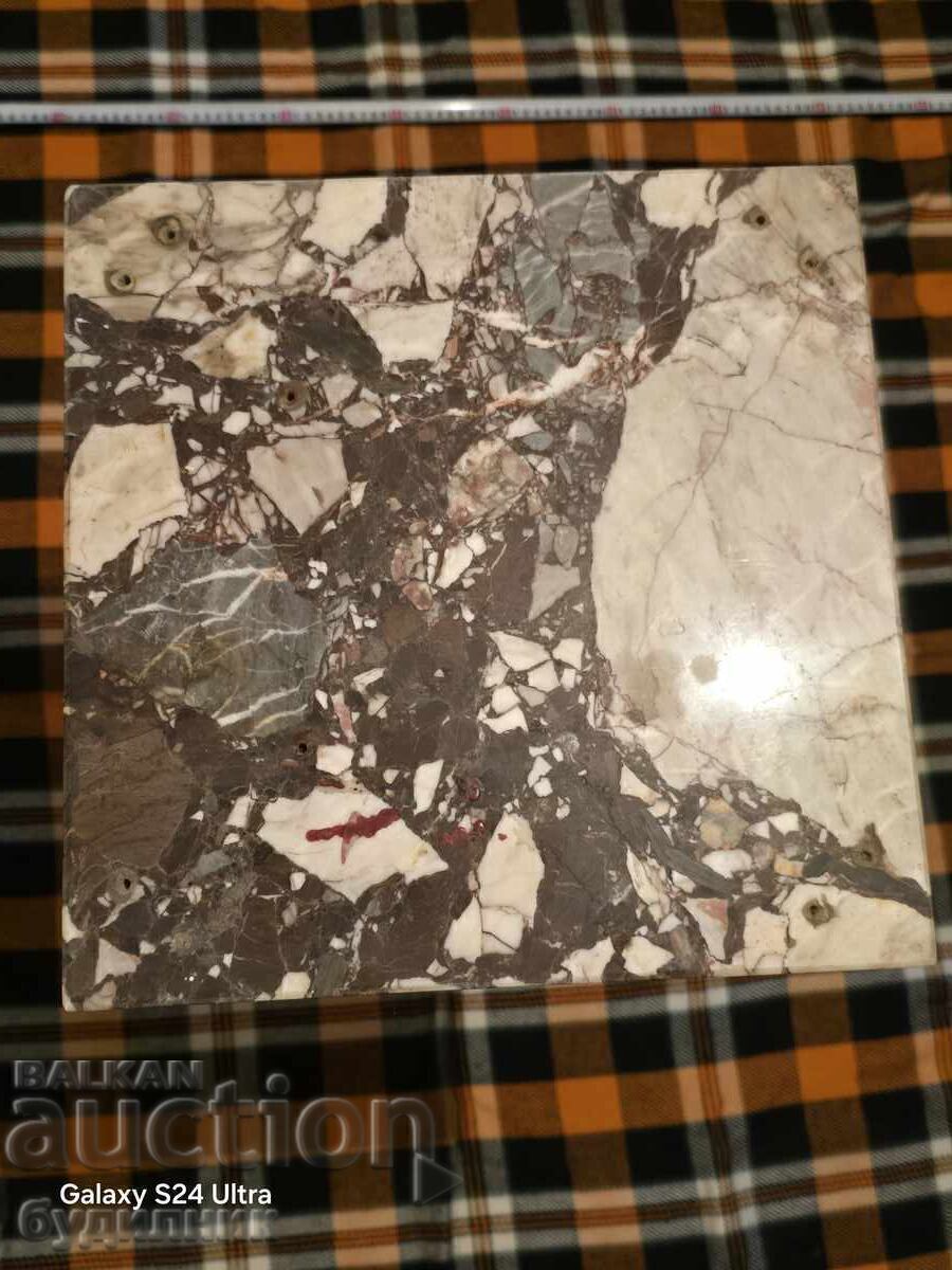 I'm launching over 100 BZC Auctions with price 19.99 BGN | € 10.22 I'm launching over 100 BZC Auctions with price 19.99 BGN | € 10.22