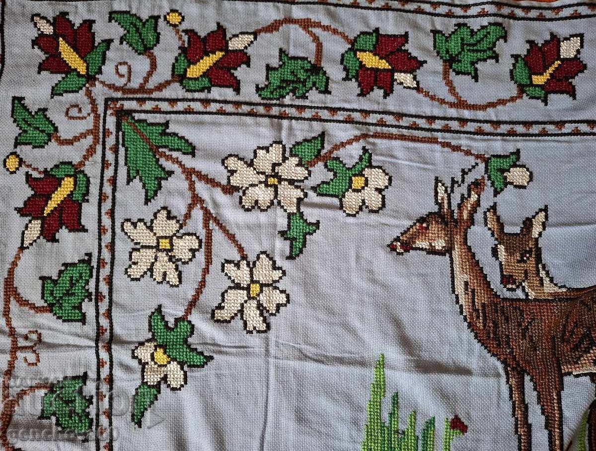 Delivery of Huge hand-embroidered dowry coverlet Delivery of Huge hand-embroidered dowry coverlet