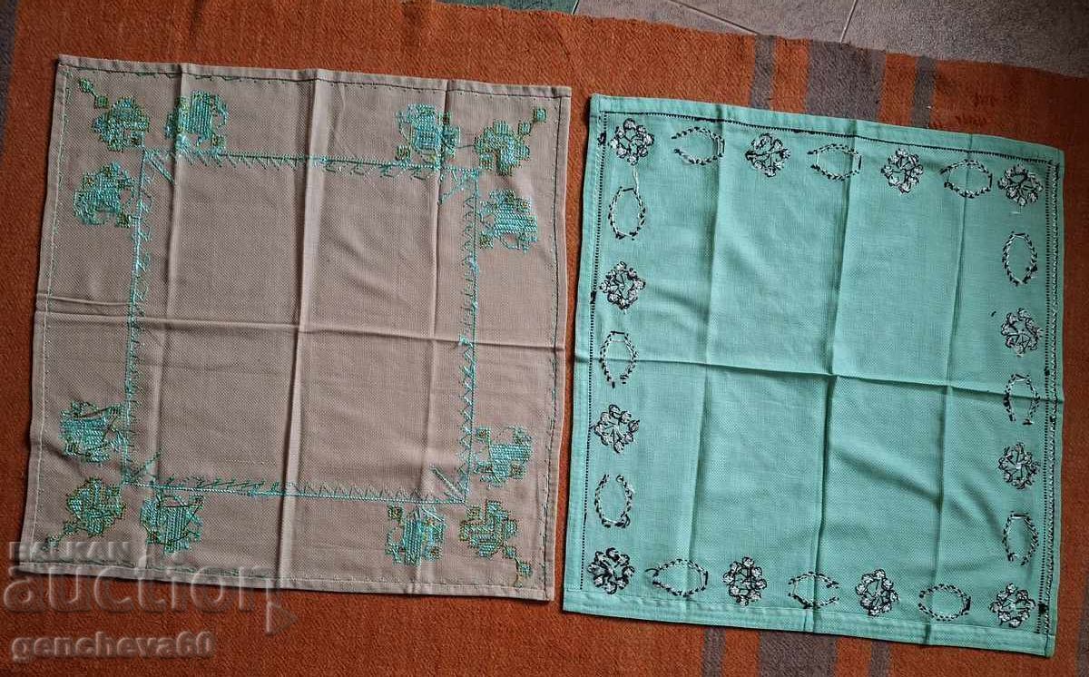 Două alee de masă brodate - 5 Două alee de masă brodate - 5