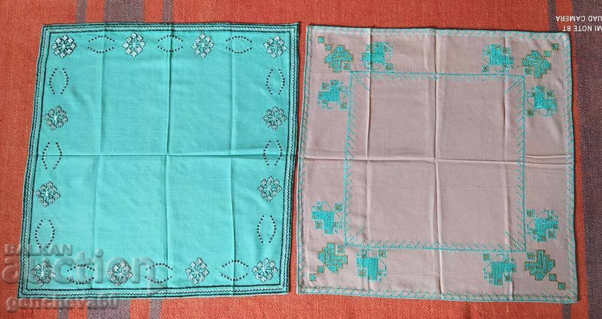 Two embroidered table runners - 7 Two embroidered table runners - 7