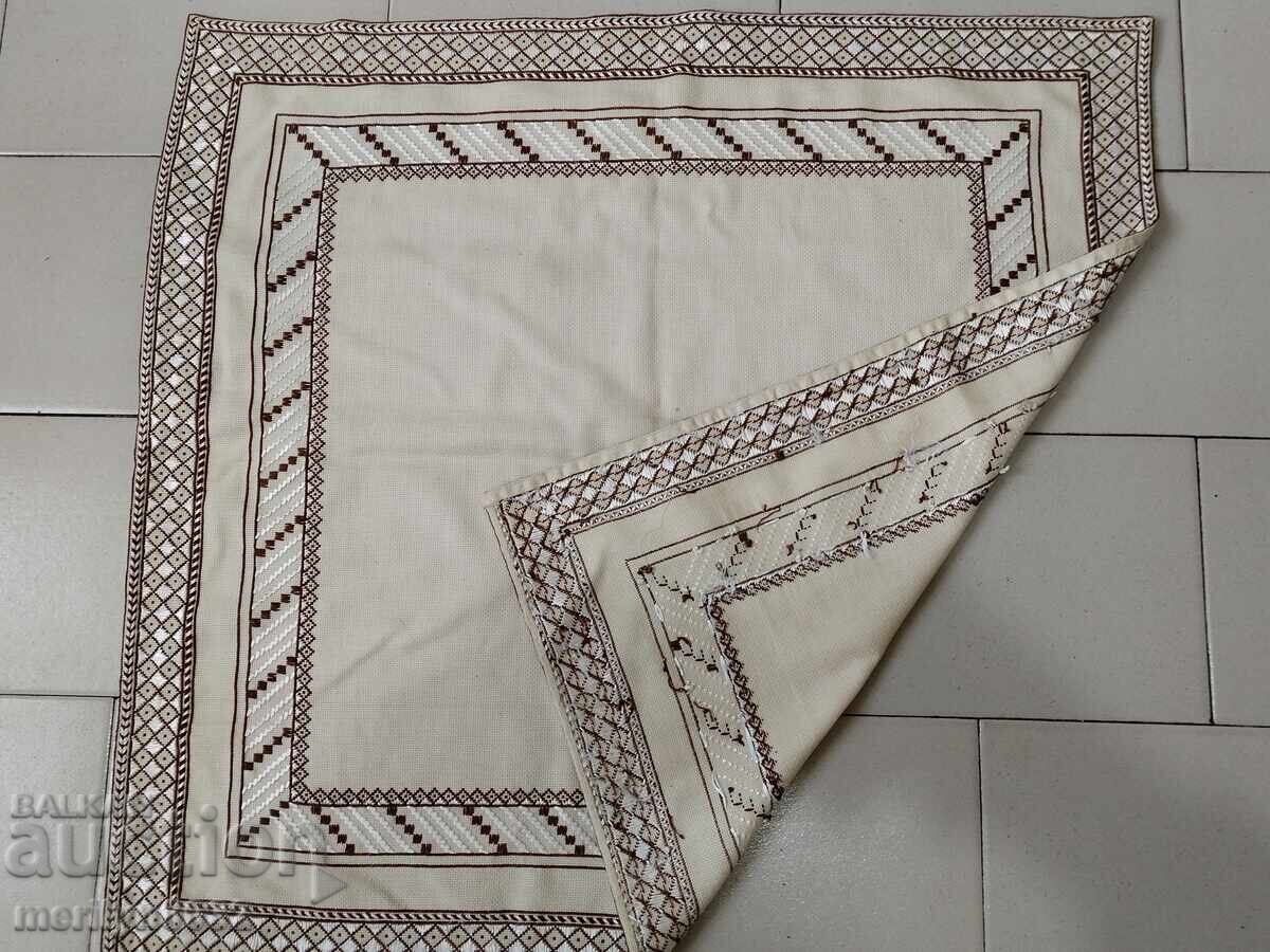 Auction Old embroidered check, tablecloth, milo, Bulgarian embroidery Auction Old embroidered check, tablecloth, milo, Bulgarian embroidery