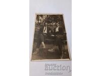 Photo Sofia Two men sitting on a park bench 1925