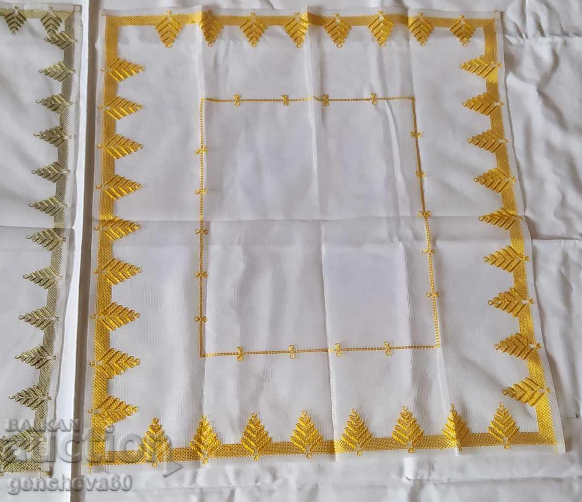 Аукцион Две тюлени карета ръчна бродерия