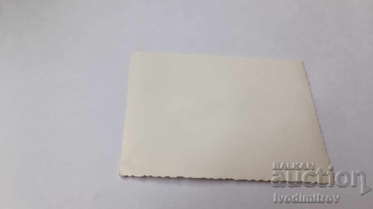 Photo Two young men on the seashore with price 1.85 BGN | € 0.95 Photo Two young men on the seashore with price 1.85 BGN | € 0.95