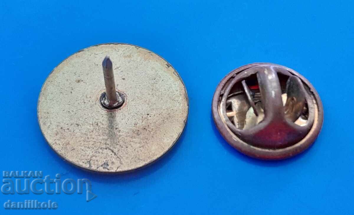 *$*Y*$* BADGE PIN BADGE "CSKA 1948" EXCELLENT *$*Y*$* - 7