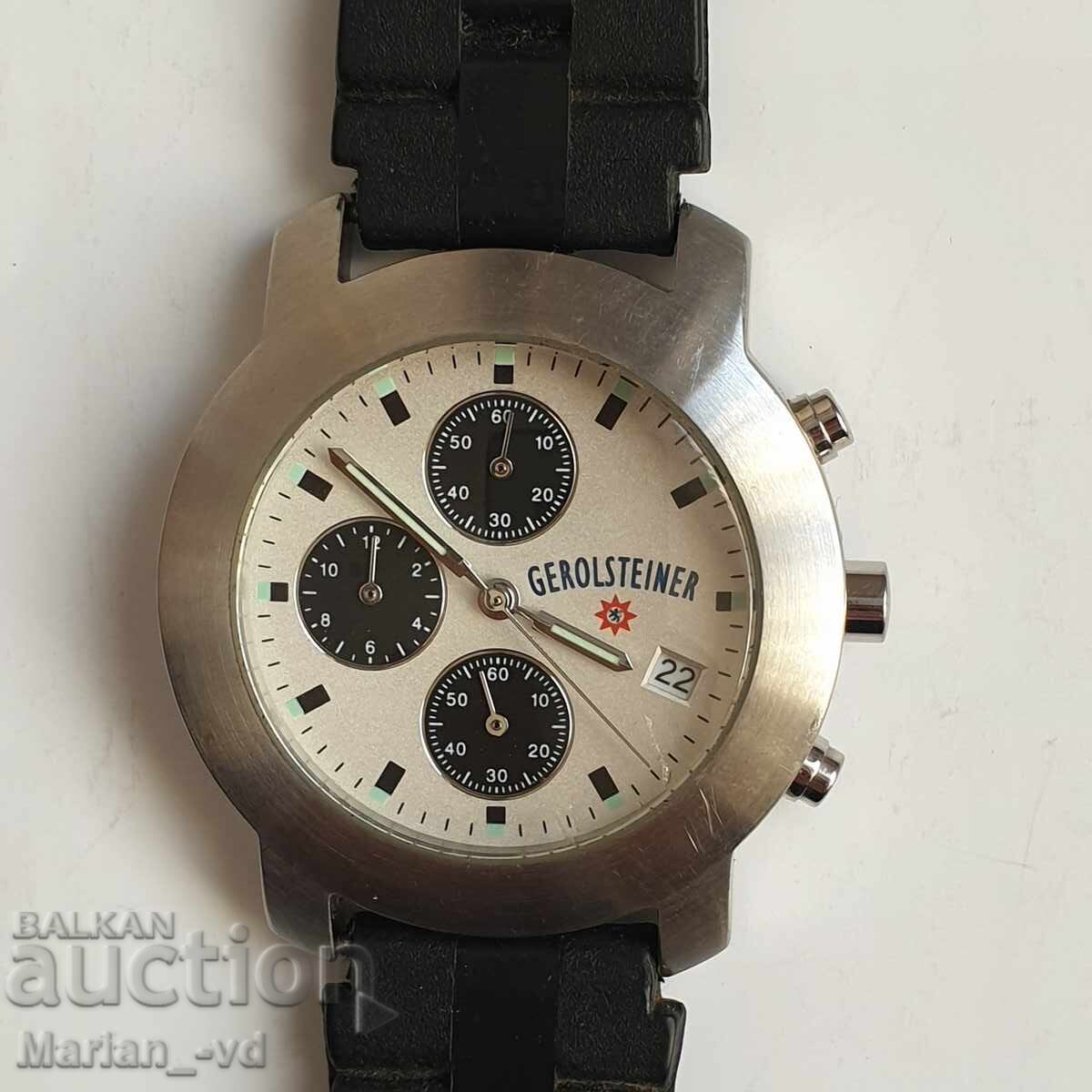Delivery of Men's quartz chronograph watch