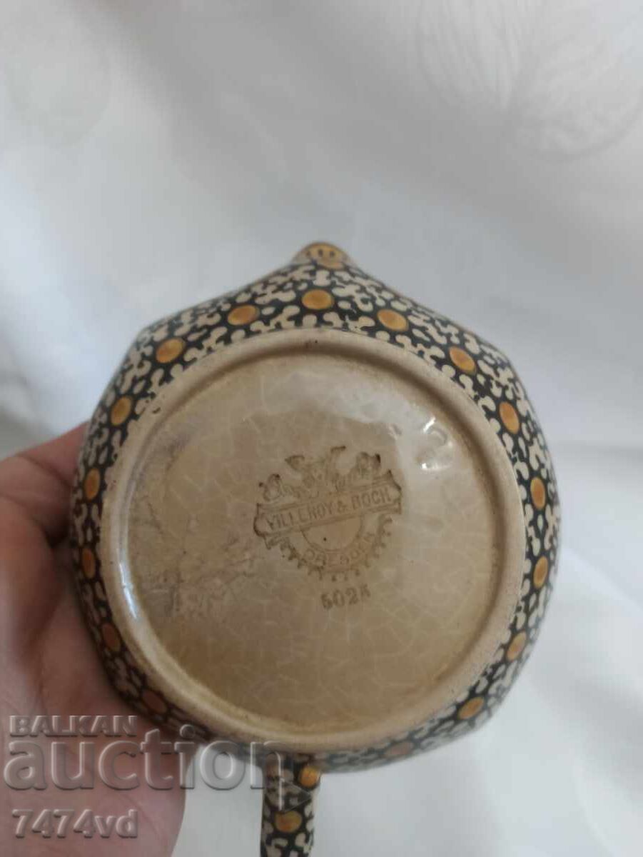 Auction Villeroy & Boch Dresden 5025, sauce dish 19th century 1874-1909 Auction Villeroy & Boch Dresden 5025, sauce dish 19th century 1874-1909