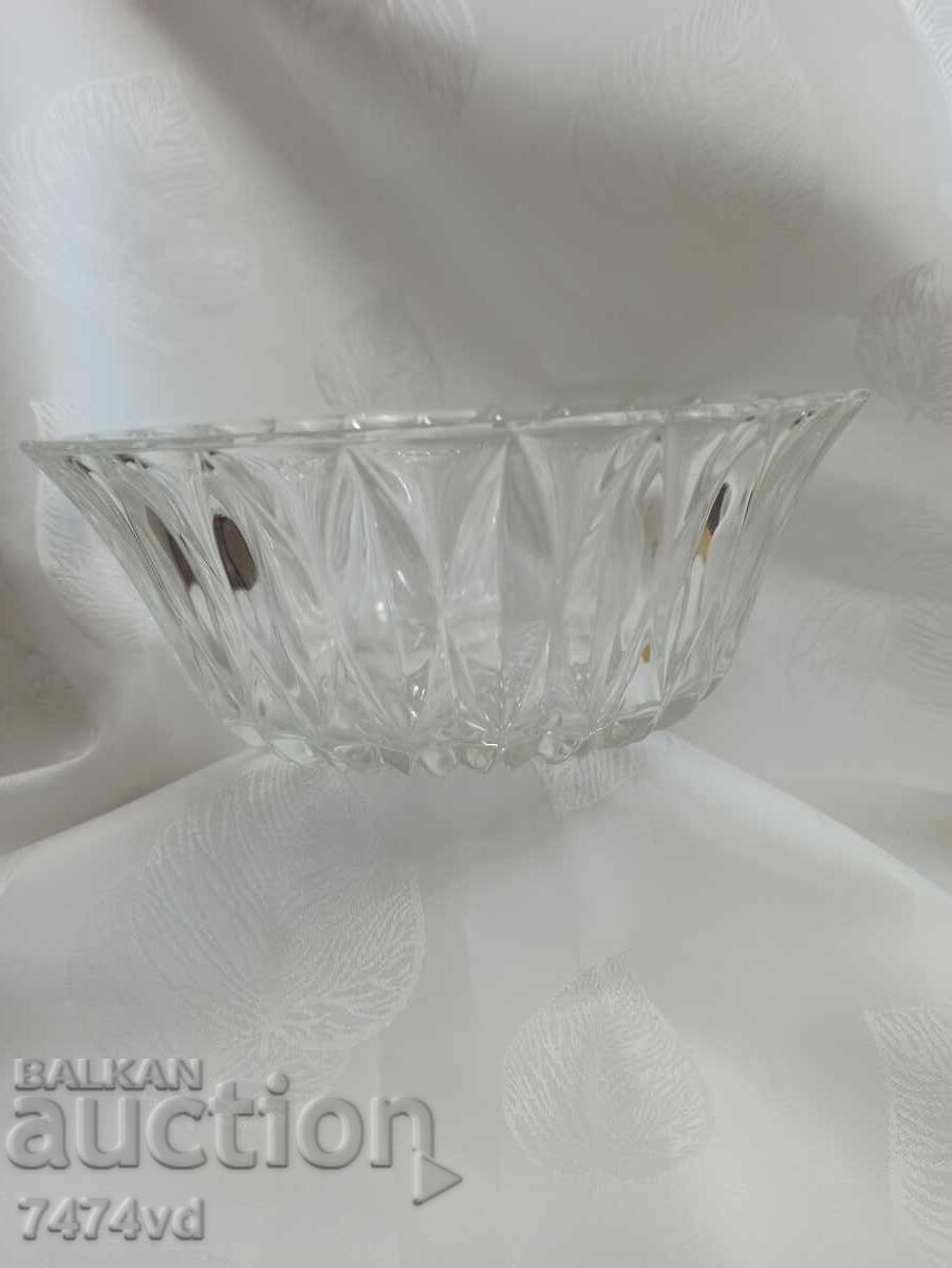 Κομψή κρυστάλλινη φρουτιέρα με στολίδια με τιμή 50.00 BGN | € 25.56 Κομψή κρυστάλλινη φρουτιέρα με στολίδια με τιμή 50.00 BGN | € 25.56