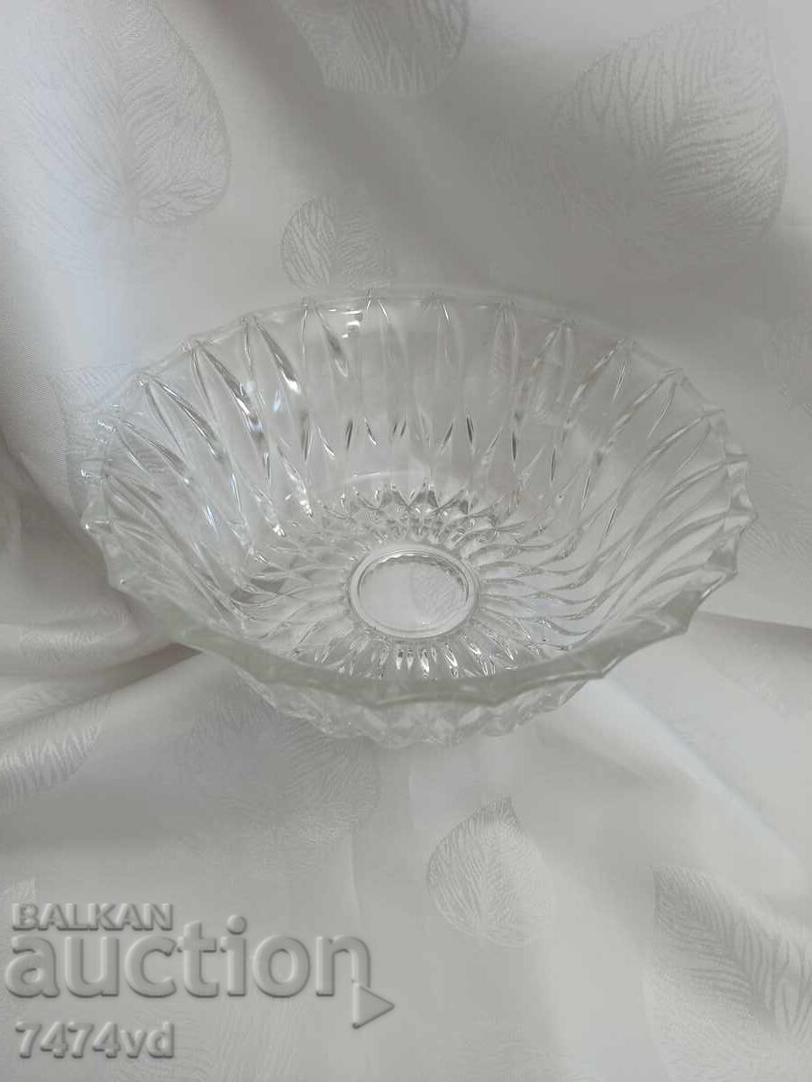 Δημοπρασία Κομψή κρυστάλλινη φρουτιέρα με στολίδια Δημοπρασία Κομψή κρυστάλλινη φρουτιέρα με στολίδια