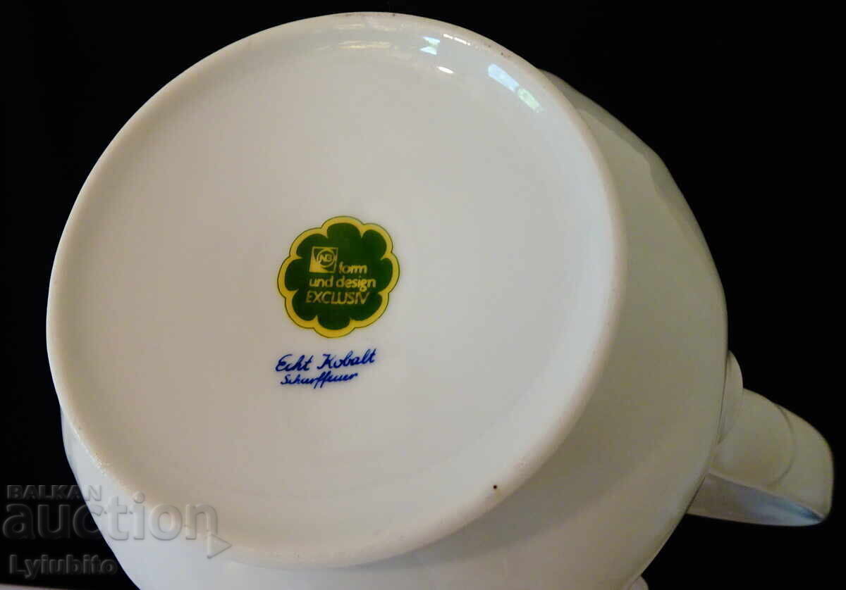 Bavarian porcelain jug, gold, cobalt. - 6 Bavarian porcelain jug, gold, cobalt. - 6