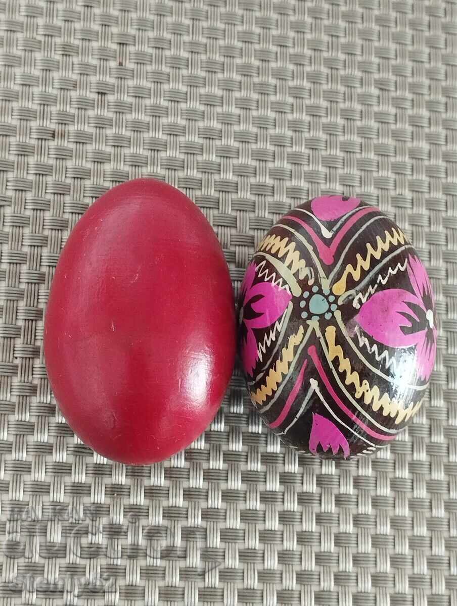 2 pcs. Easter wooden painted eggs. with price 10.00 BGN | € 5.11 2 pcs. Easter wooden painted eggs. with price 10.00 BGN | € 5.11