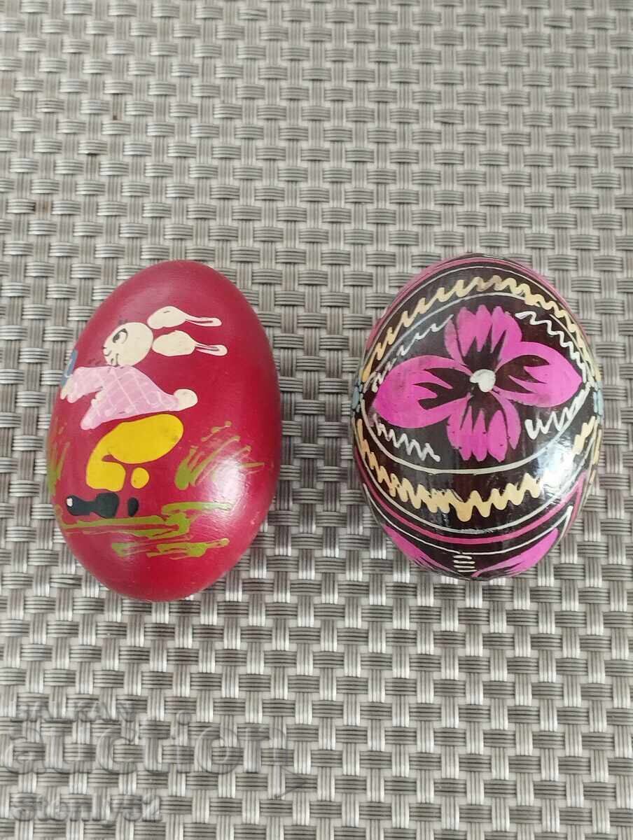 2 pcs. Easter wooden painted eggs. 2 pcs. Easter wooden painted eggs.