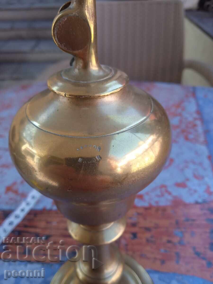 Old bronze gas lamp with price 55.00 BGN | € 28.12 Old bronze gas lamp with price 55.00 BGN | € 28.12