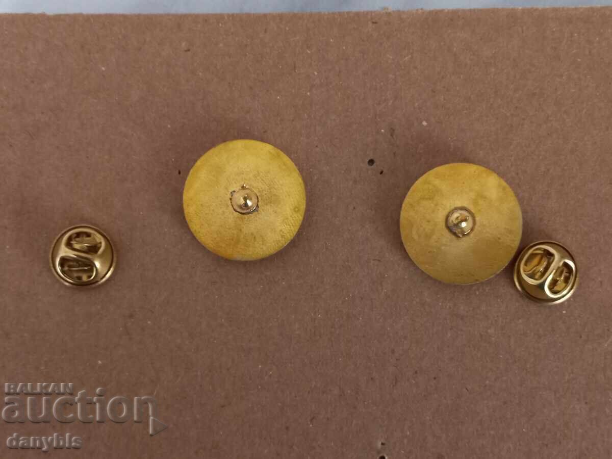 Football badges - CSKA - Young Boys 2020 with price 10.00 BGN | € 5.11 Football badges - CSKA - Young Boys 2020 with price 10.00 BGN | € 5.11