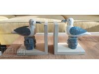 Suport cărți din lemn pentru cunoscători