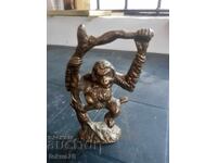 Monkey statuette figure bronze