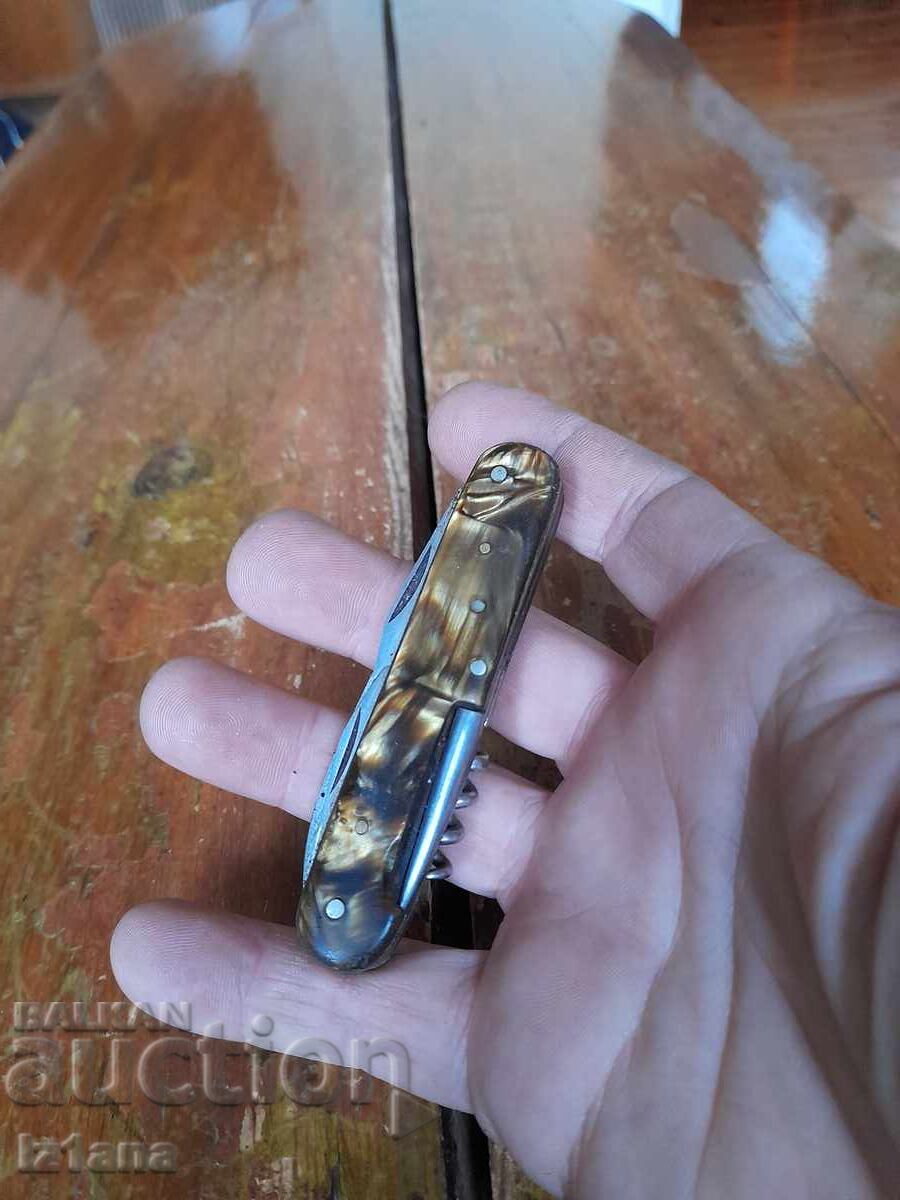 Old pocket knife, blade, blade with price 42.00 BGN | € 21.47 Old pocket knife, blade, blade with price 42.00 BGN | € 21.47
