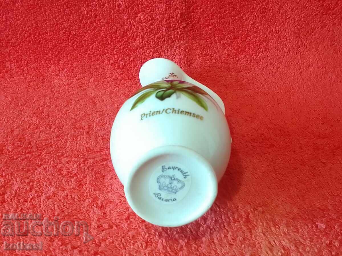 Old small porcelain vase Germany Bavaria flowers gilding - 6 Old small porcelain vase Germany Bavaria flowers gilding - 6
