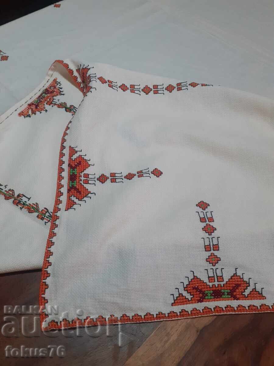 Large old embroidered tablecloth with Bulgarian embroidery with price 70.00 BGN | € 35.79 Large old embroidered tablecloth with Bulgarian embroidery with price 70.00 BGN | € 35.79