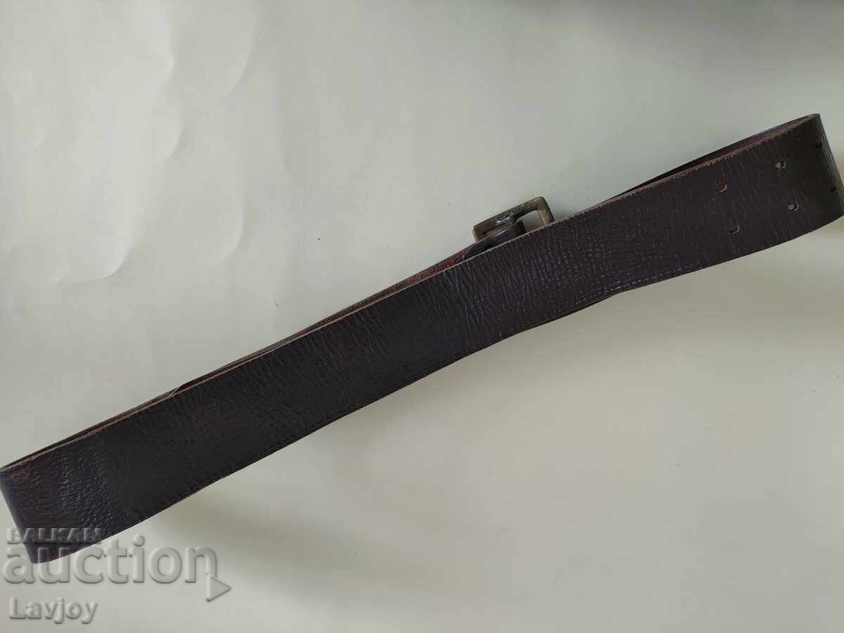 Delivery of Old officer's military belt Delivery of Old officer's military belt