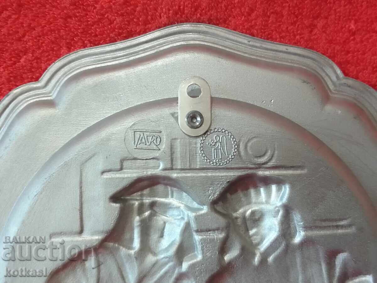 Метална чиния застена Германия Мъже Пари колежани маркировки - 6 Метална чиния застена Германия Мъже Пари колежани маркировки - 6