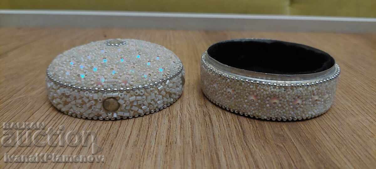 Jewelry box for connoisseurs - 5