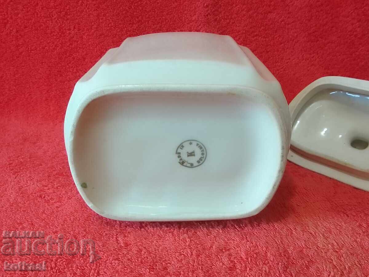 Παλιό βουλγαρικό πορσελάνινο βάζο με καπάκι για πιπέρι - 6 Παλιό βουλγαρικό πορσελάνινο βάζο με καπάκι για πιπέρι - 6