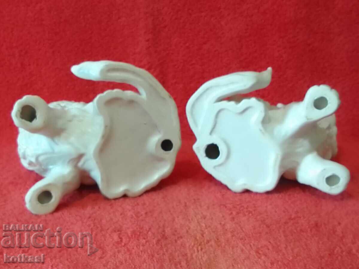 Lot of 2 porcelain figures Cats - 6 Lot of 2 porcelain figures Cats - 6