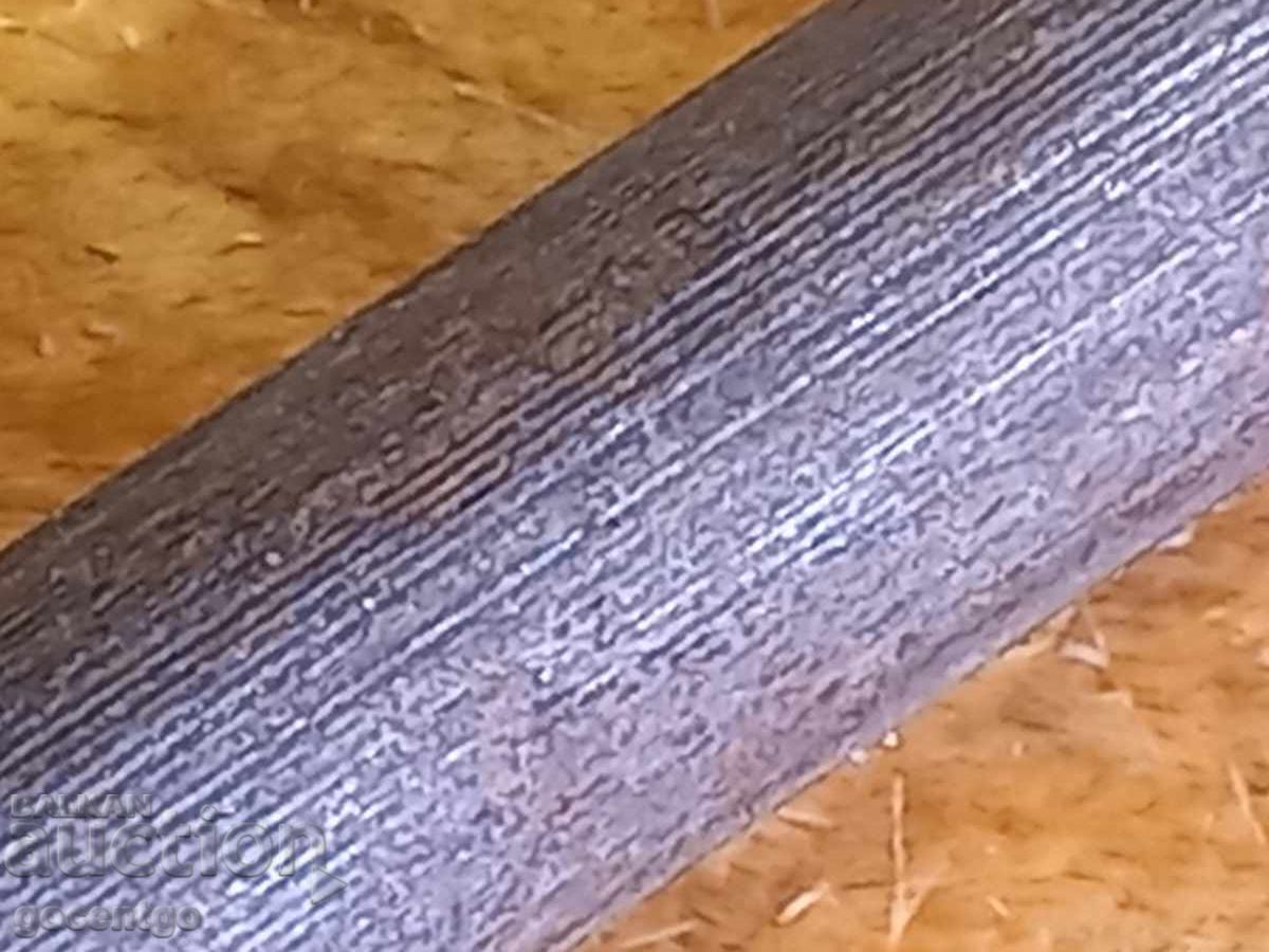 Delivery of Old small table Delivery of Old small table