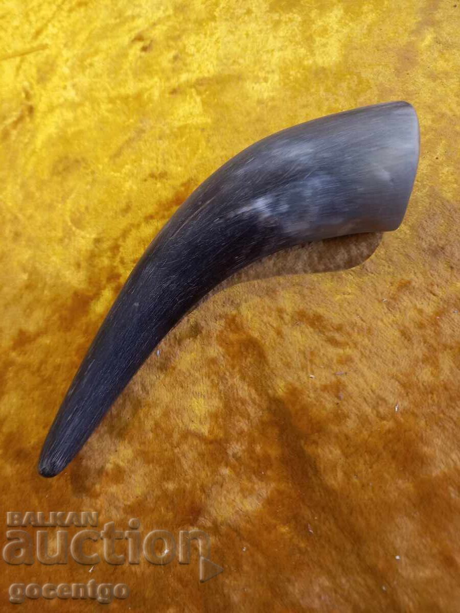 Natural horn with price 9.50 BGN | € 4.86 Natural horn with price 9.50 BGN | € 4.86