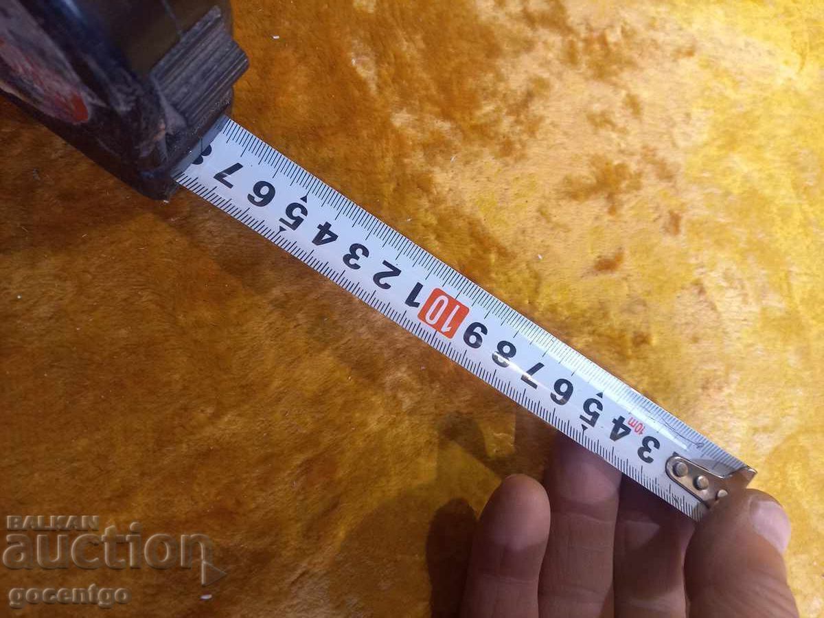 ROULETTE 10M. RESERVED ROULETTE 10M. RESERVED