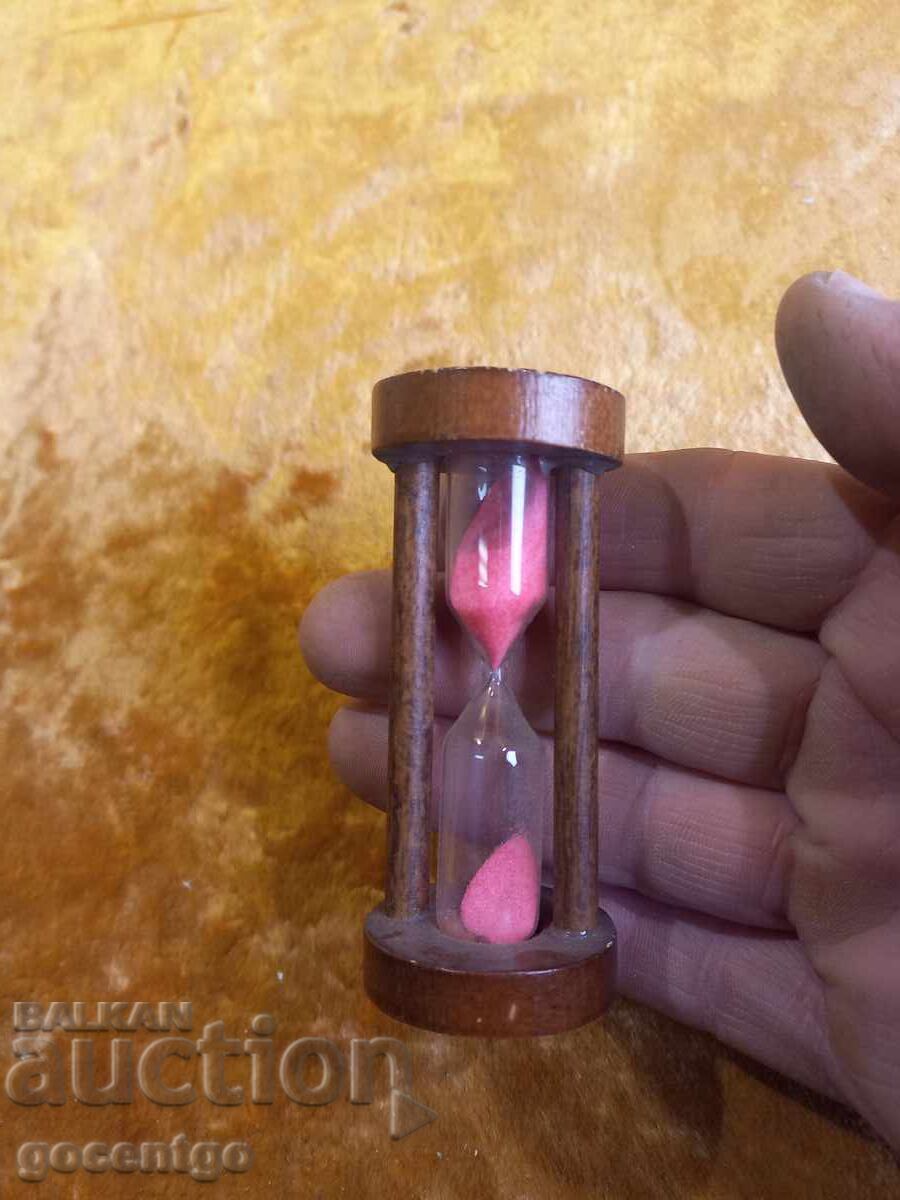 HOURGLASS small with price 8.50 BGN | € 4.35