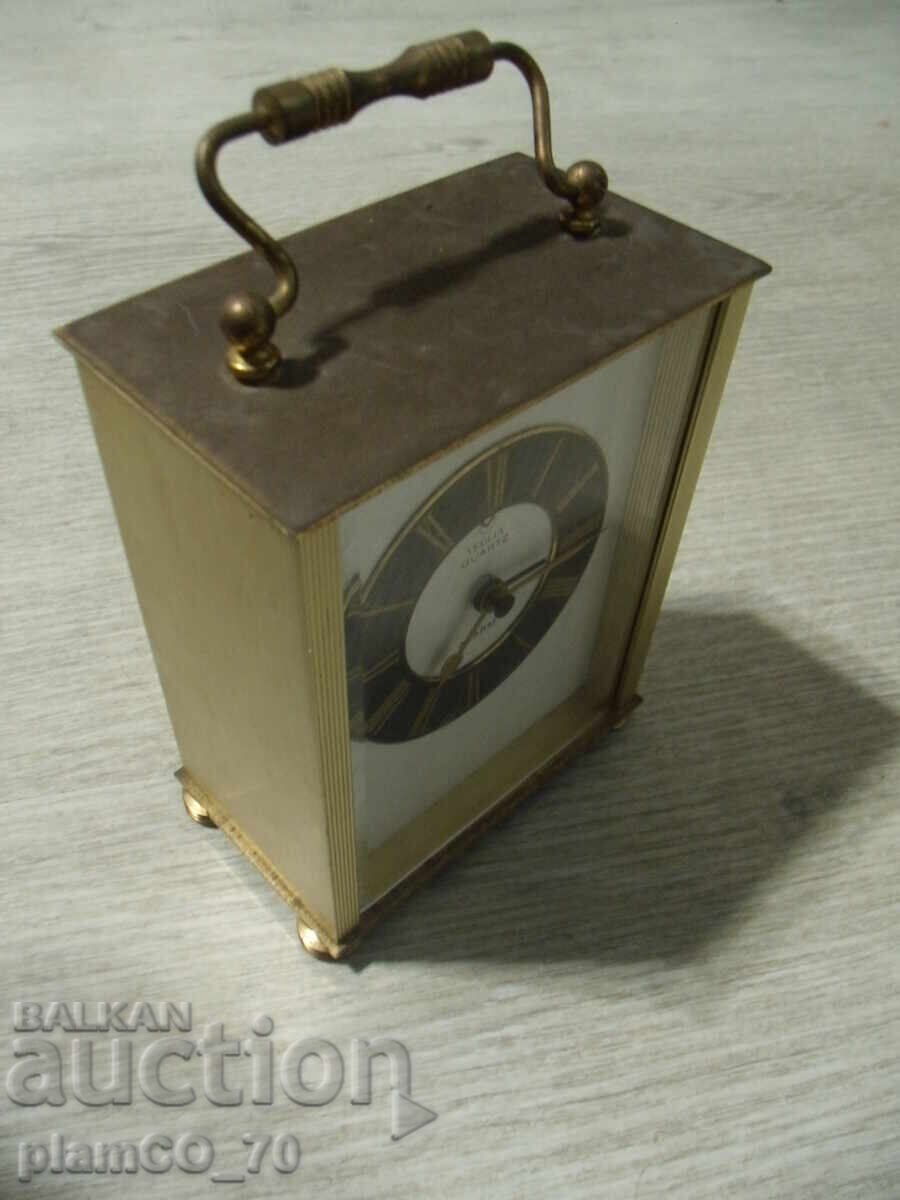 Доставка на №*7919 стар настолен часовник - VEGLIA - кварцов Доставка на №*7919 стар настолен часовник - VEGLIA - кварцов