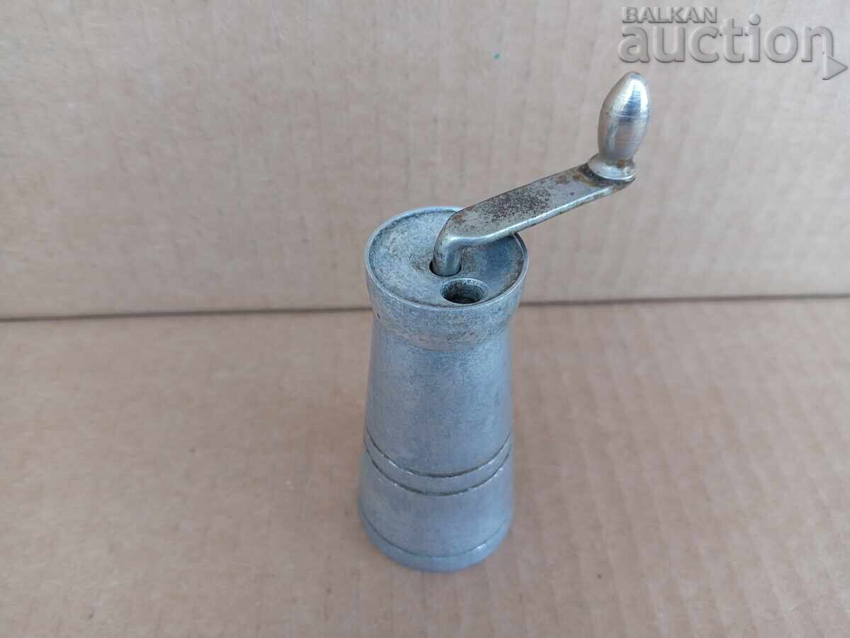 Παράδοση Παλιός μύλος πιπεριάς αλουμινίου, μύλος, NRB Παράδοση Παλιός μύλος πιπεριάς αλουμινίου, μύλος, NRB