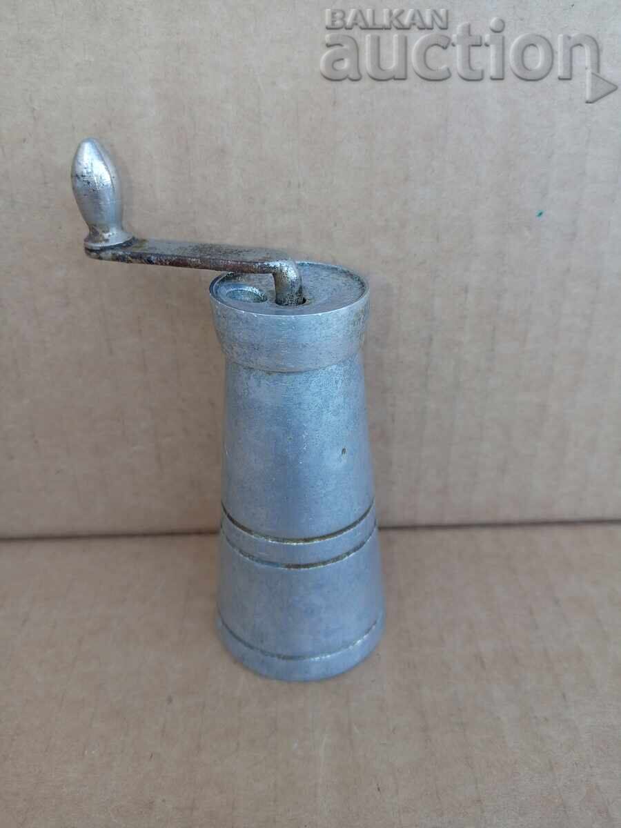 Παλιός μύλος πιπεριάς αλουμινίου, μύλος, NRB - 6 Παλιός μύλος πιπεριάς αλουμινίου, μύλος, NRB - 6