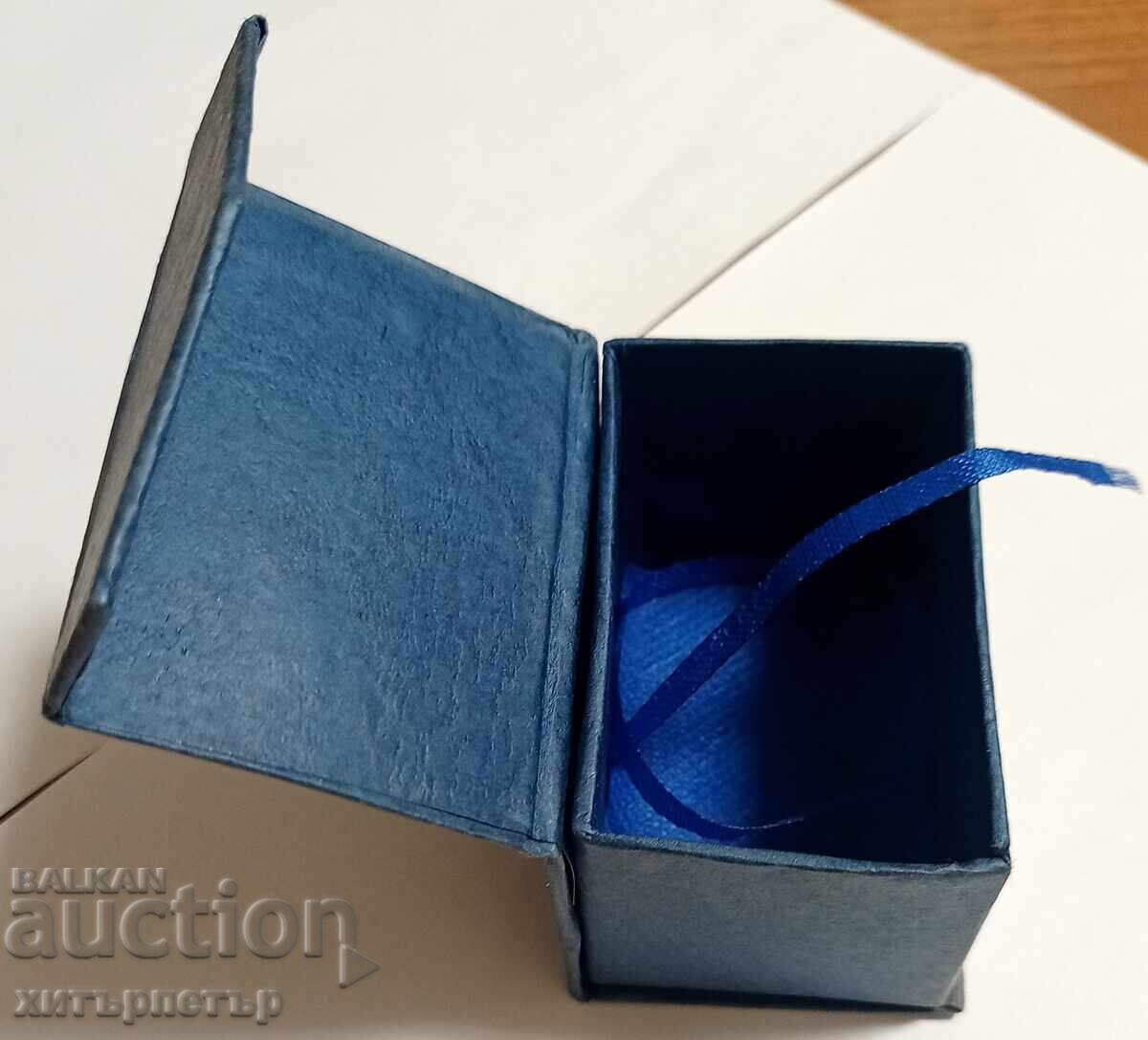 Auction Box jewelry box magnet Auction Box jewelry box magnet