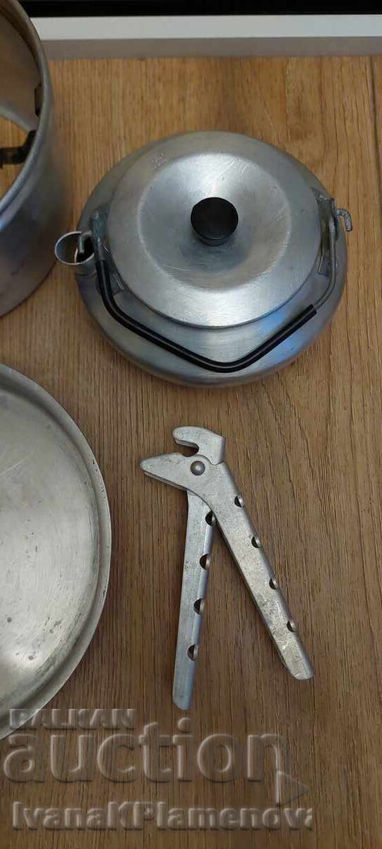 Licitație Set de călătorie din aluminiu pentru cunoscători