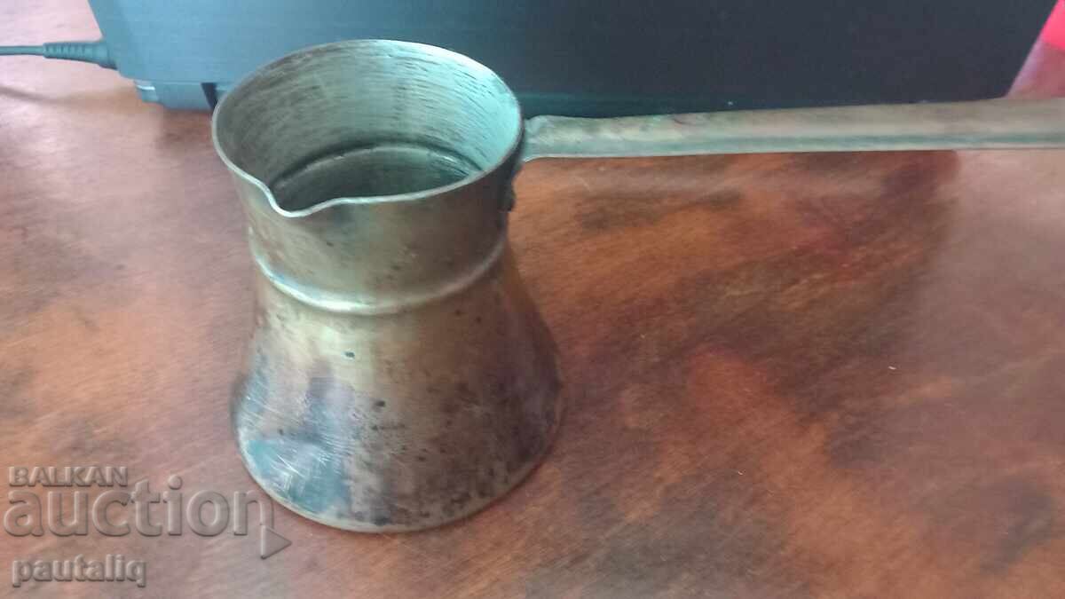 JEZVE BAKER COPPER POT with price 8.00 BGN | € 4.09 JEZVE BAKER COPPER POT with price 8.00 BGN | € 4.09